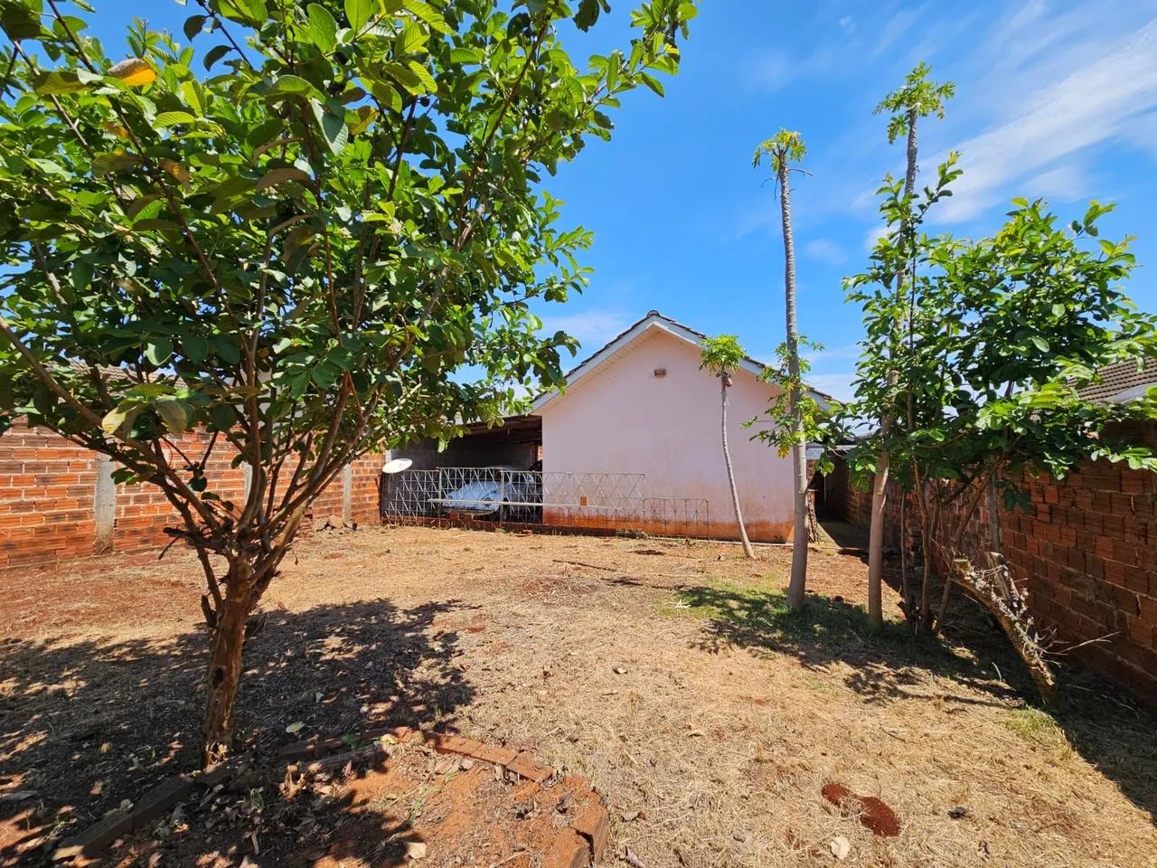 Foto - Maringá - Conjunto Hab. Pioneiro José Pires de Oliveira