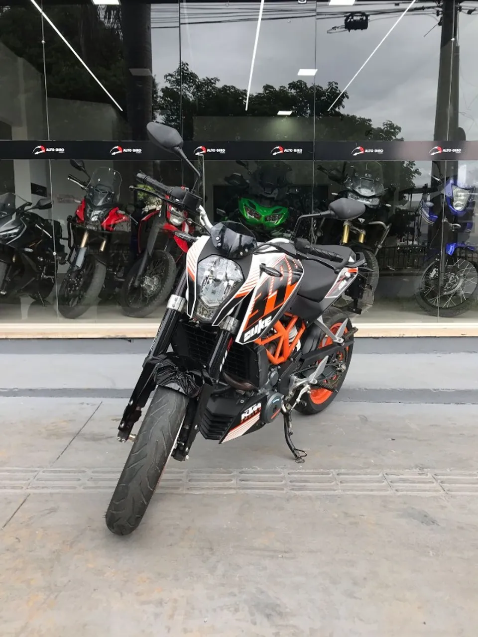 Motos KTM Duke no Brasil