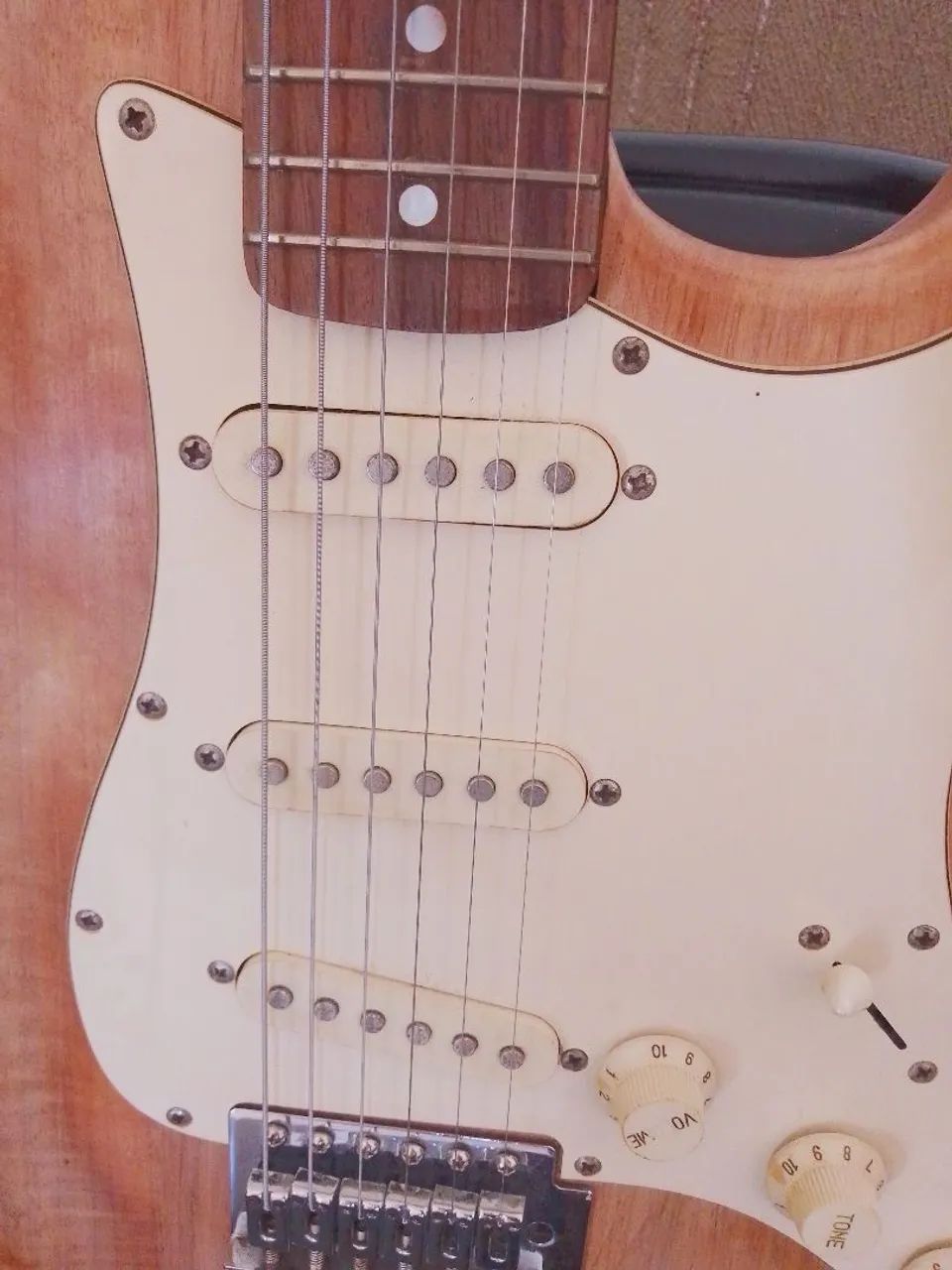 Guitarra Michael  - Foto 2