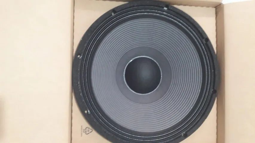 Falante Eighteen Sound 18LW2400 - Foto 3