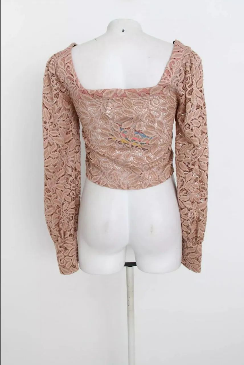 Blusa de renda manga longa - Foto 3