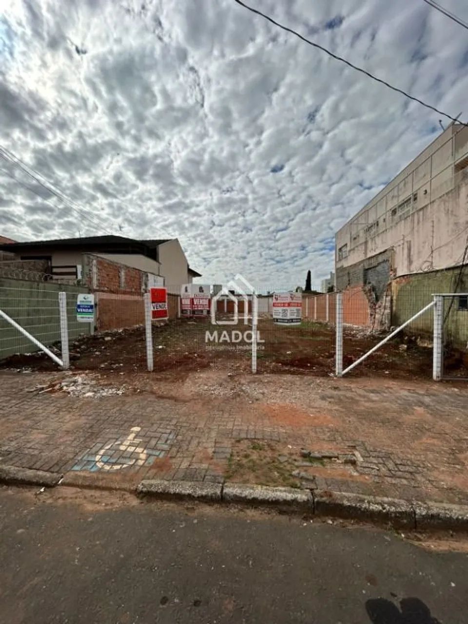 Terreno à venda, 432 m² por R$ 1.250.000,00 - Centro - Ponta Grossa/PR - Foto 2