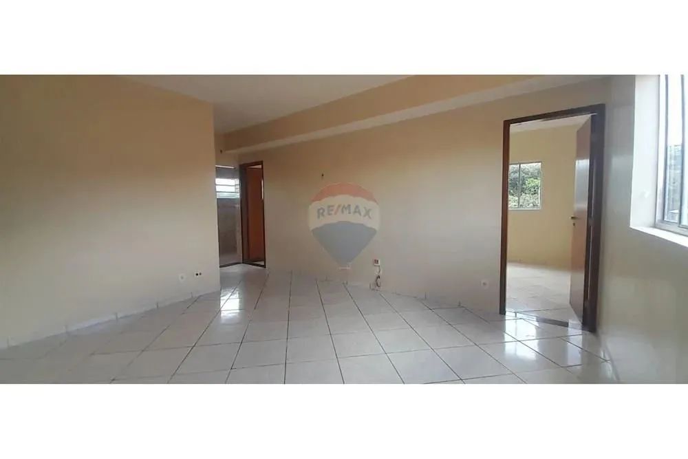 Excelente apartamento na QR 4 da Candangolândia