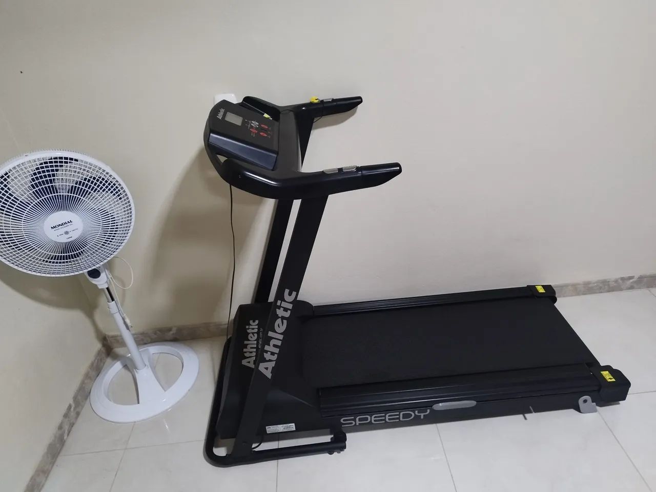 Esteira Athletic Speedy Semi Nova