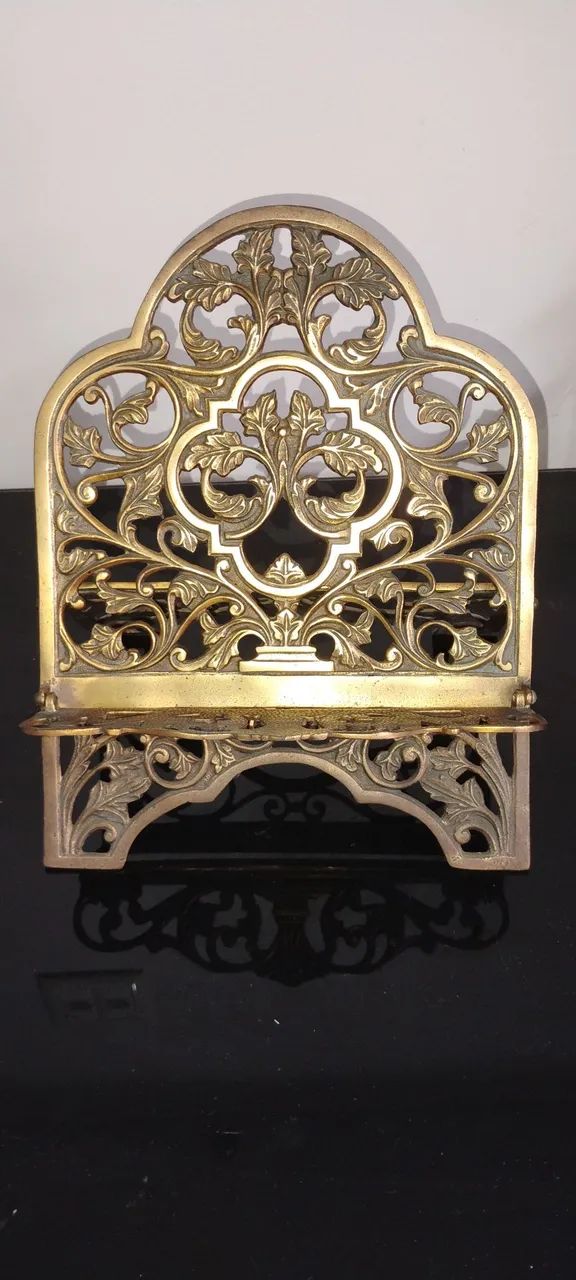 Porta Bíblia em Bronze