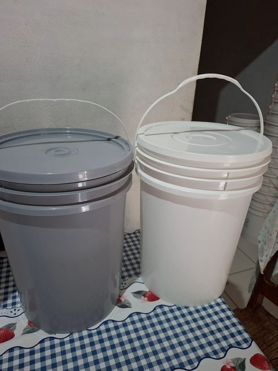 Balde vazio de 22 lt 20 litros produto top de alta qualidade  - Foto 3