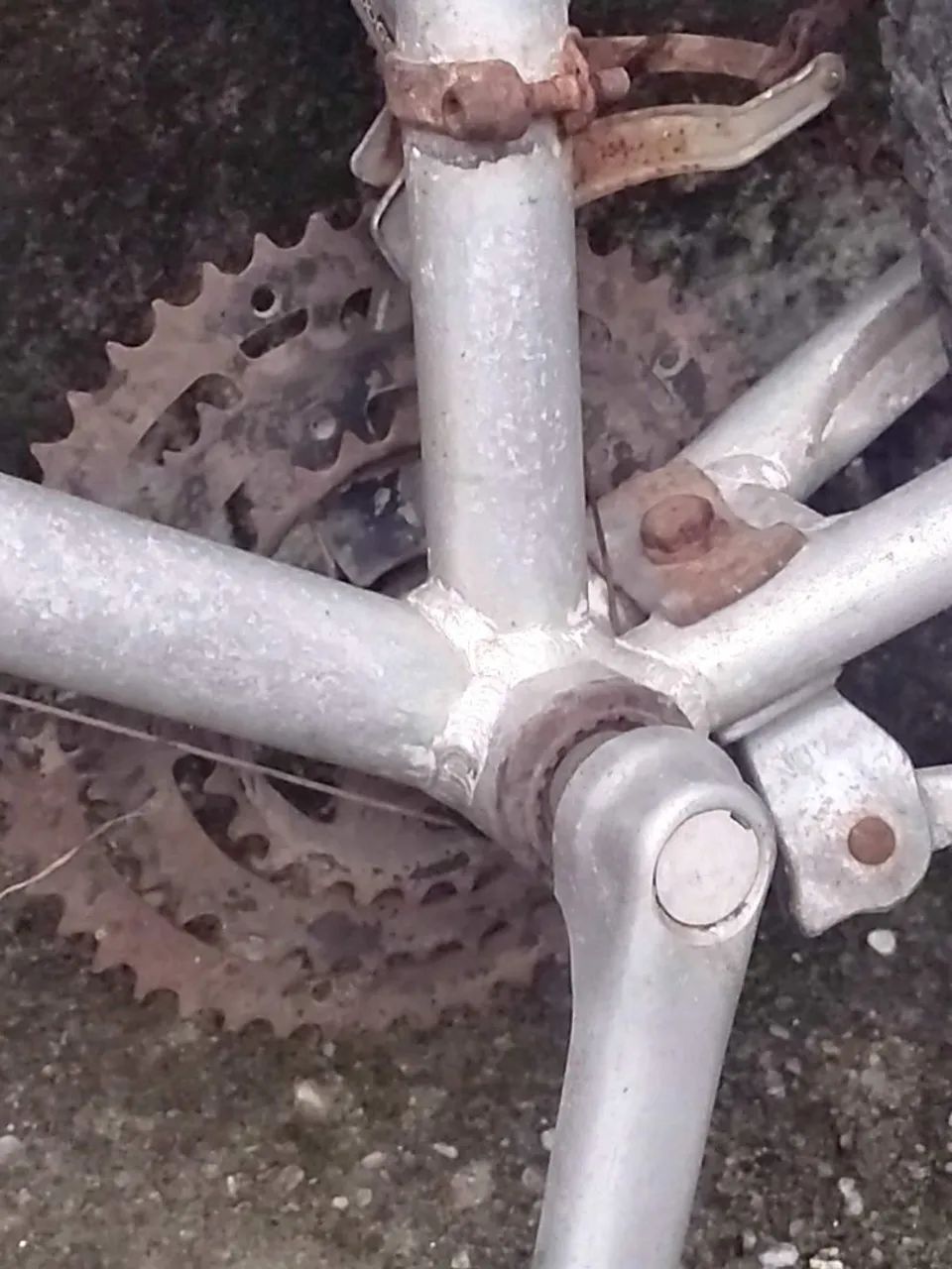 Vendo bicicleta de alumínio  - Foto 4