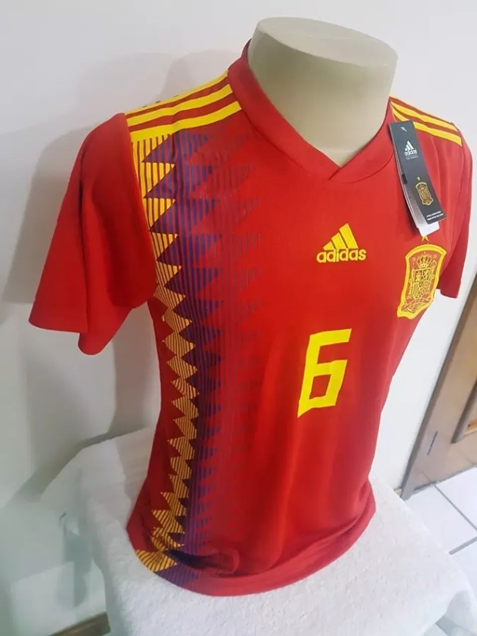 Espanha Seleção Camisa Personalizada Última Peça - Foto 3