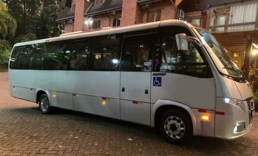 Vendo micro-ônibus (Parcelo) - Foto 3