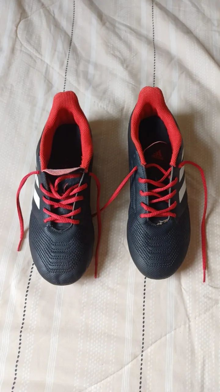 Chuteira Adidas Nº35