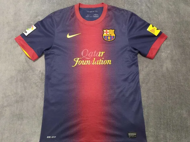 Camisa Nike FC Barcelona Re-Issue 2005/06 Ronaldinho #10 Home
