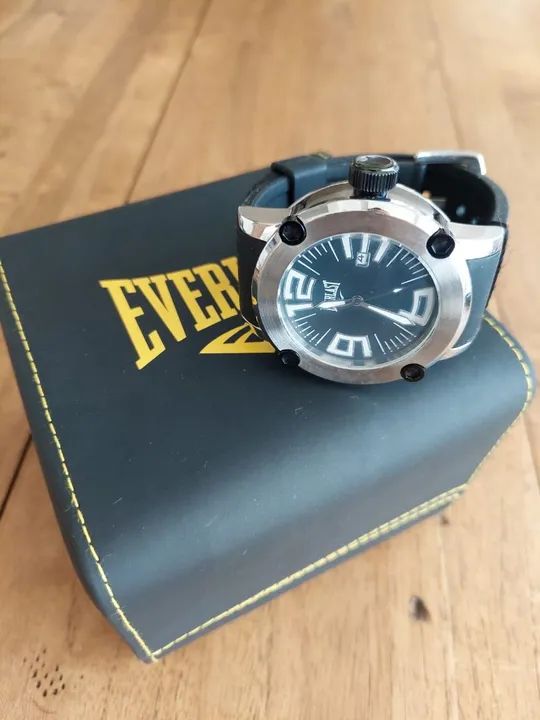 Relógios Everlast 