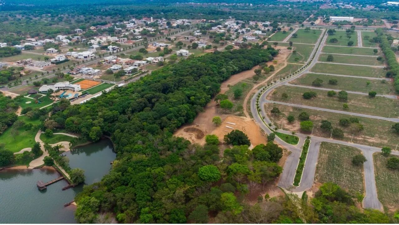 Lote de Esquina 600m² no Residencial Caribe Golf Spa - Oportunidade! - Foto 2