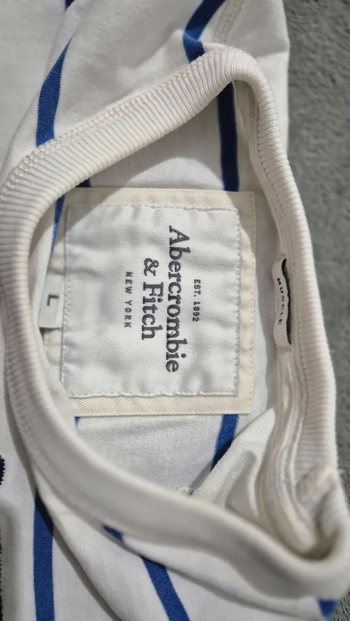 Camiseta Abercrombie & fitch