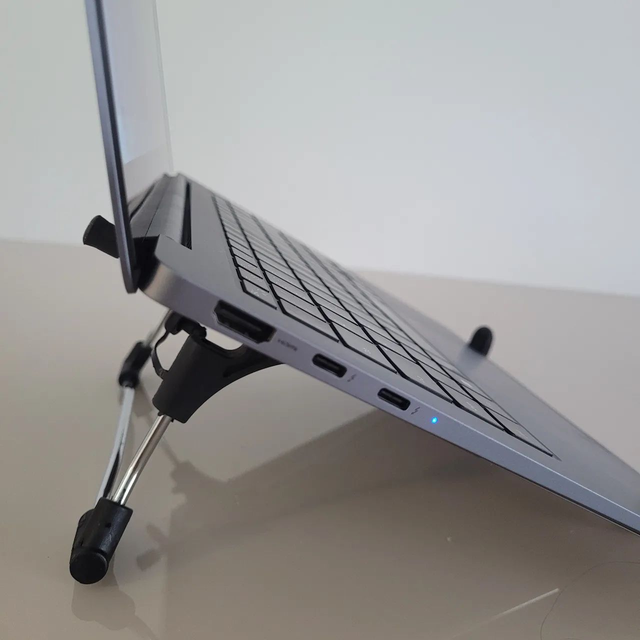 Book 4 Pro 1TB Amoled 2X 120HZ - Foto 3