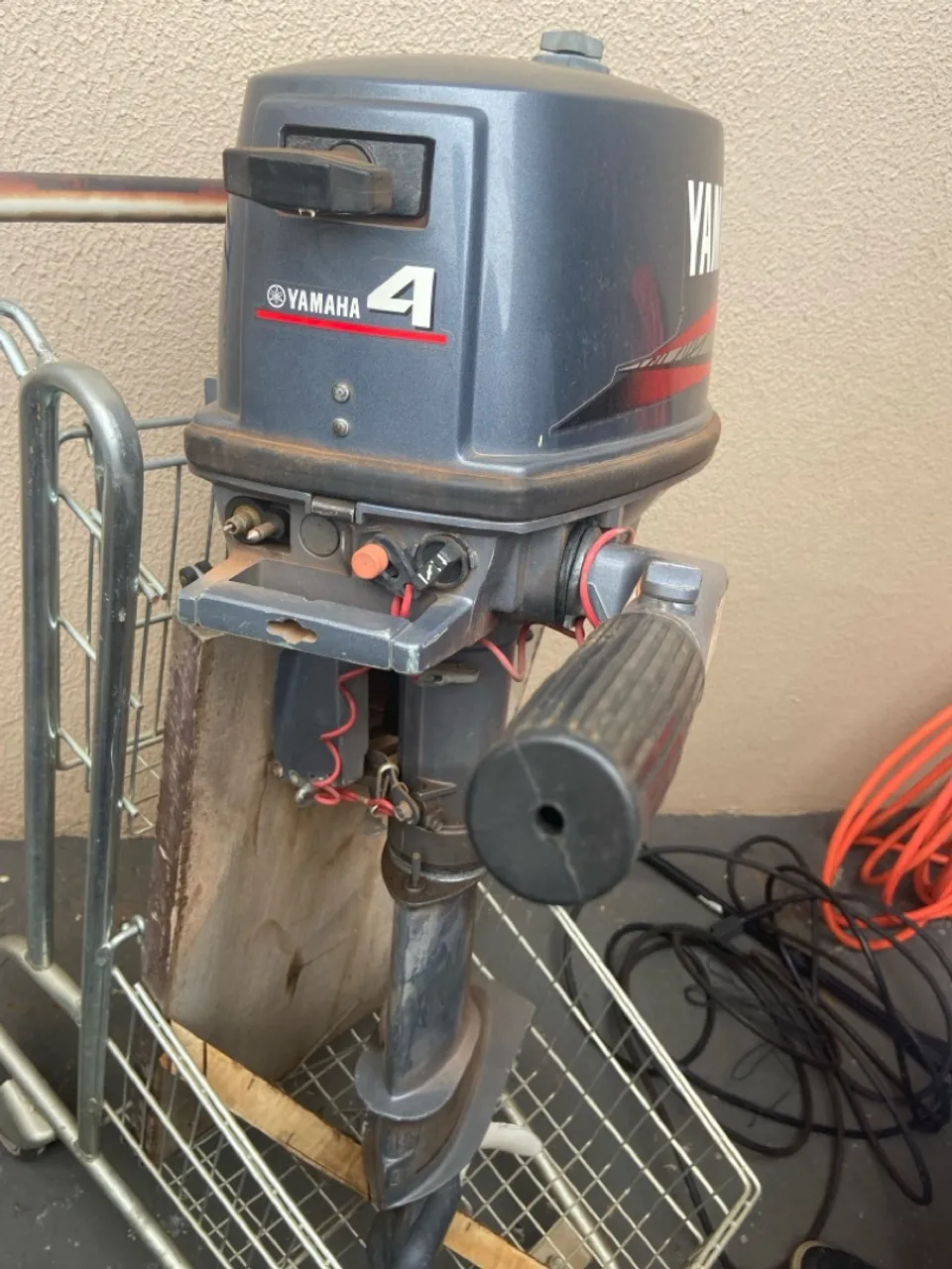 Motor de Popa Yamaha 4HP