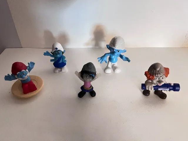 Lote com bonequinhos Smurfs - Foto 4