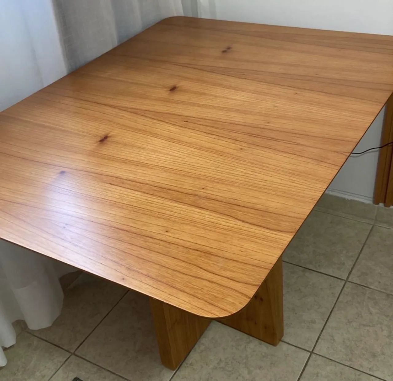 Mesa Laminada 1,20 NOVO ULTIMA PEÇA 