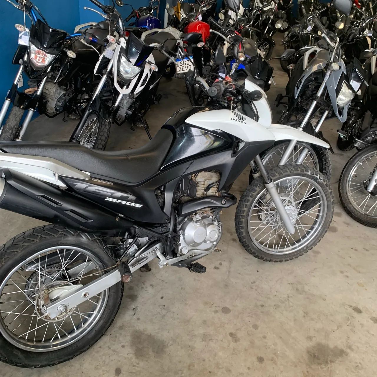 HONDA BROS 2015 
