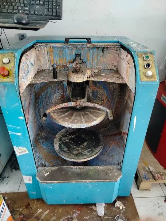 Maquina Tintométrica Dosadora automática + Batedor Corob (Modelo Banco) - Foto 2