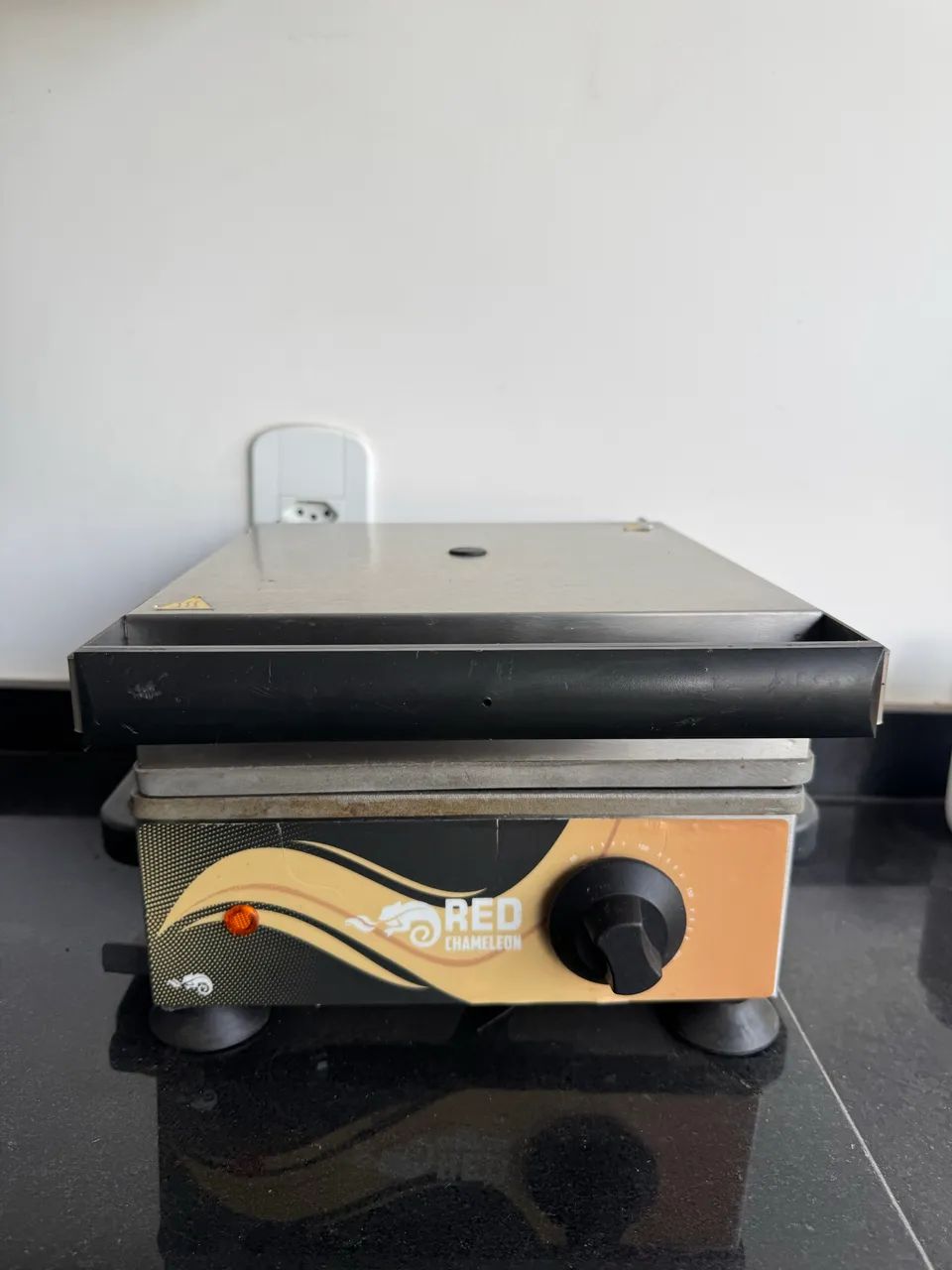 SANDUICHEIRA PRENSA ESTRIADA 35CM 220V - Foto 2