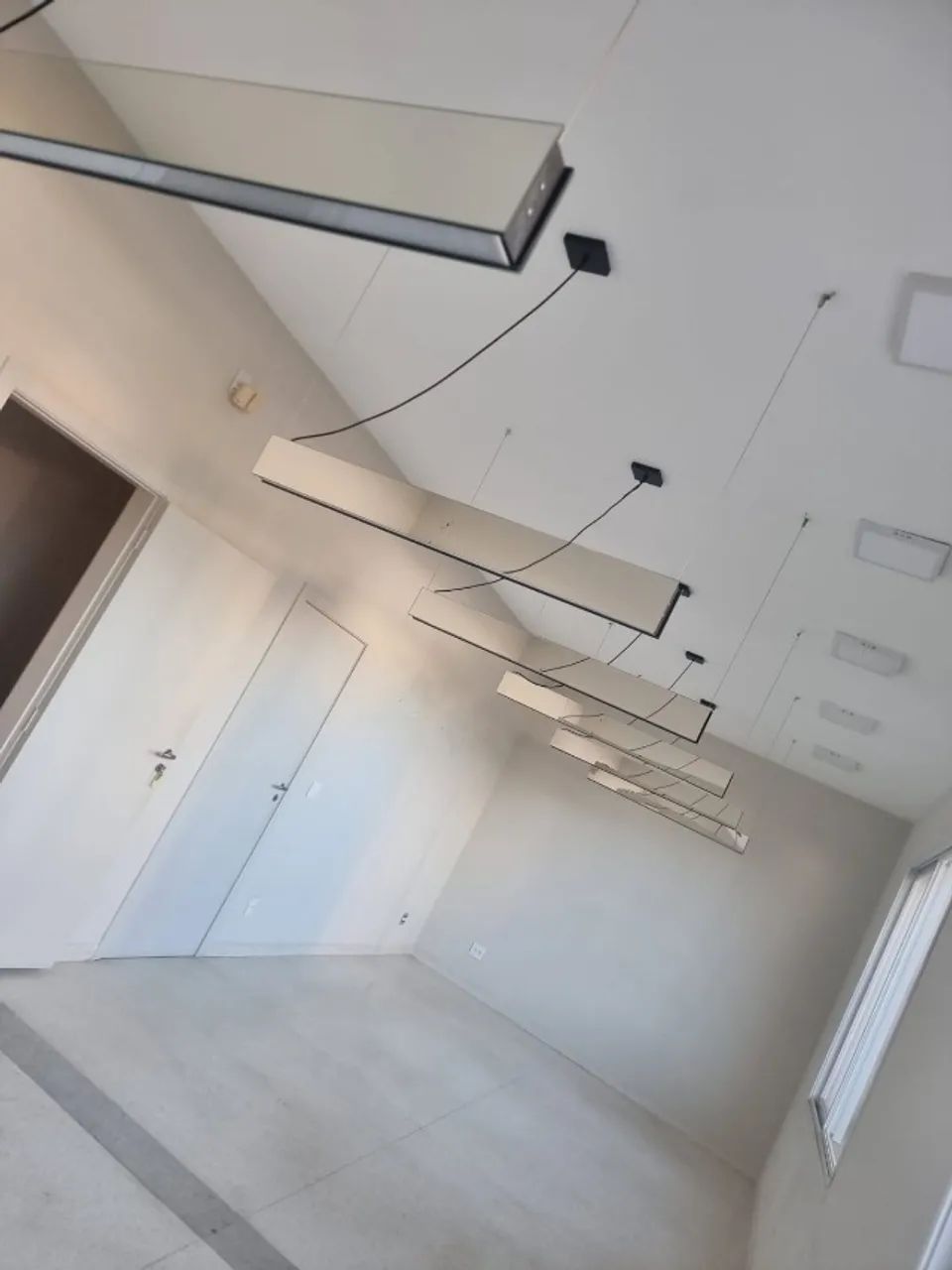 Luminária Linear Suspensa LED Premium