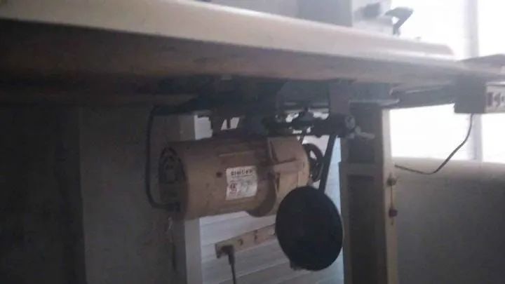 Máquina de costura Singer 21  - Foto 2