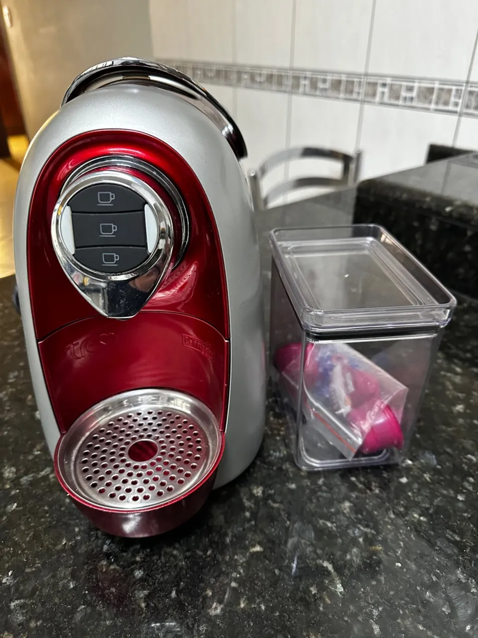Cafeteira Expressa Três Corações Nova