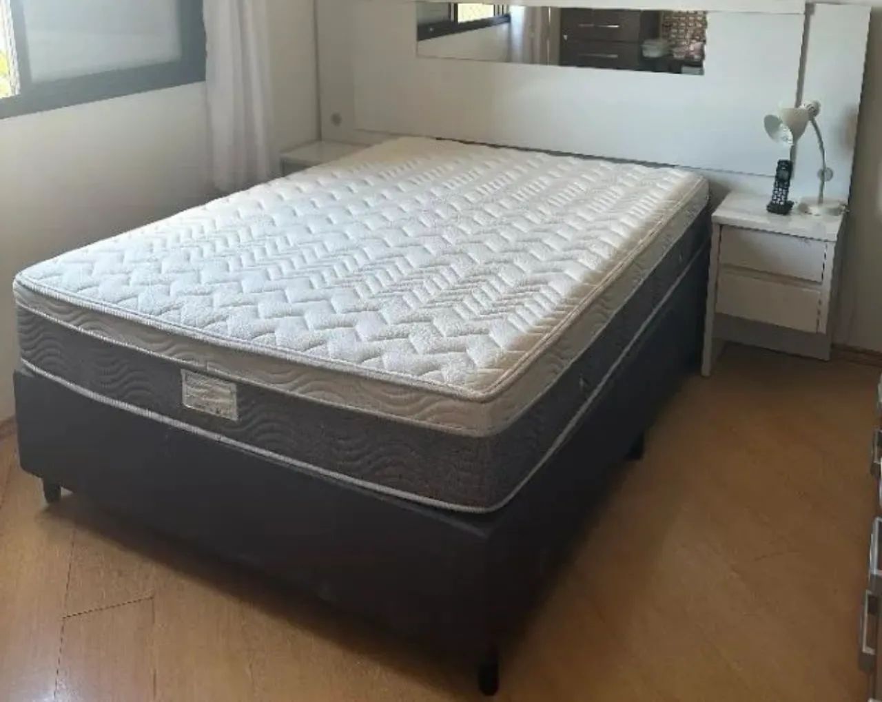 Doando cama box casal