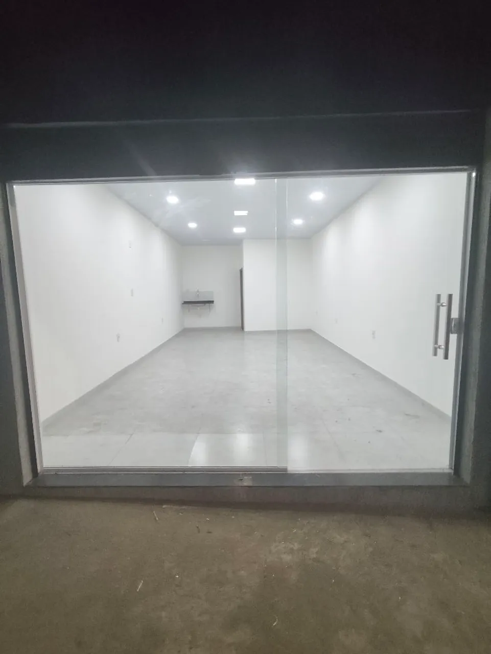 Alugo pontos comercial