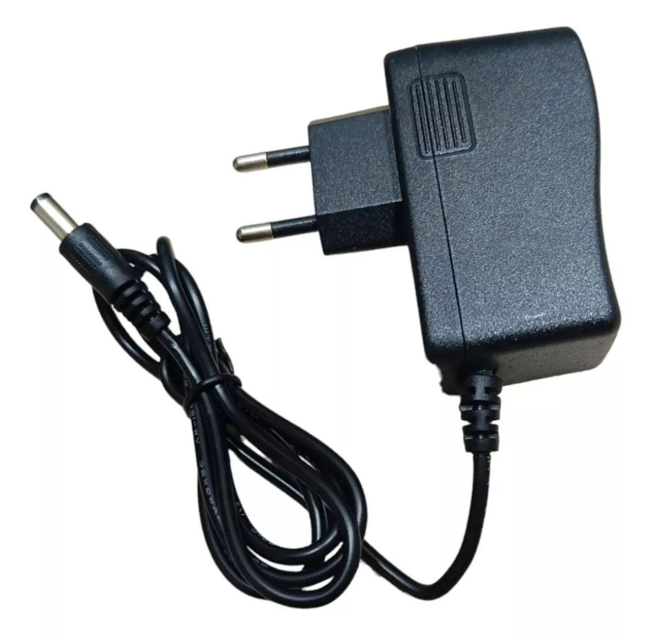Fonte Eletrônica 12V 2A 24W Bivolt Plug P4 - Foto 3