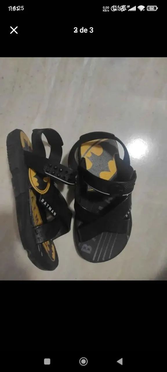 Sandália do Batman com brinde maleta número 30 - Foto 2