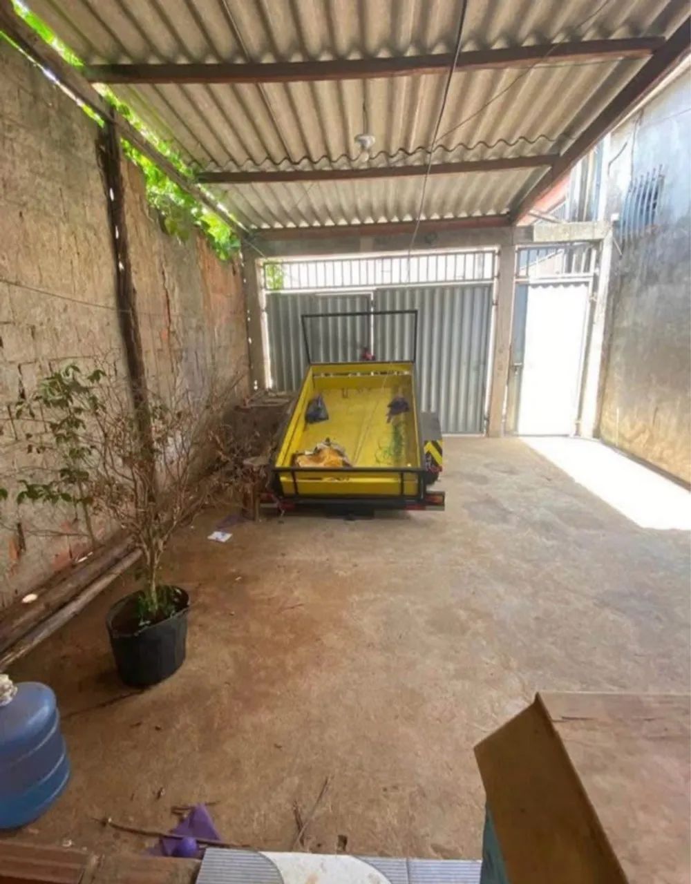 Casa á venda no Itapoã 