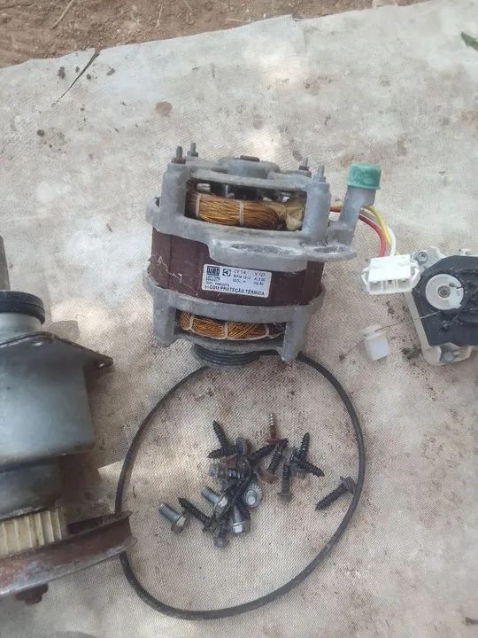 Máquina de Lavar Electrolux Turbo Mistura 8kg - Foto 4