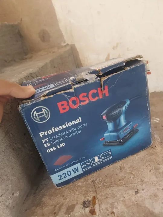 Lixadeira Orbital Bosch GSS 140 220W - Foto 2