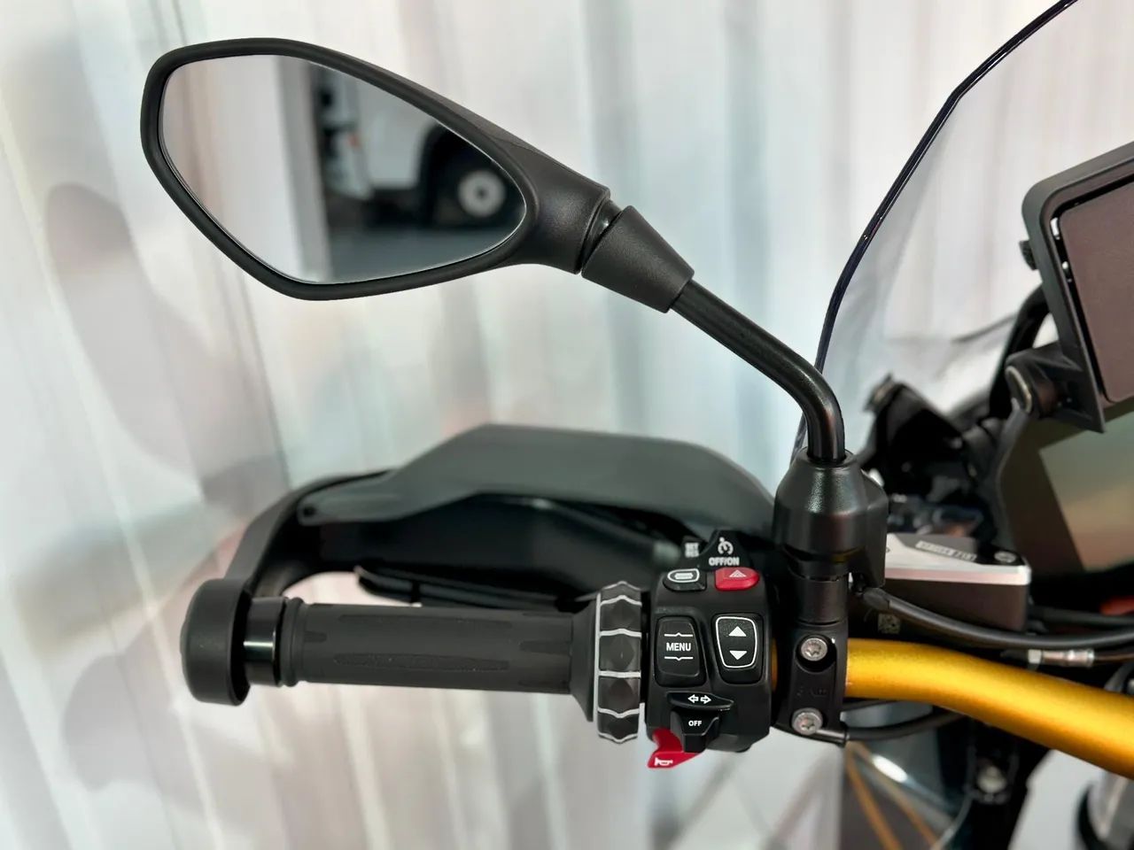 R 1300 GS OPTION 719 ABS VERDE 2024/2025 - Foto 4