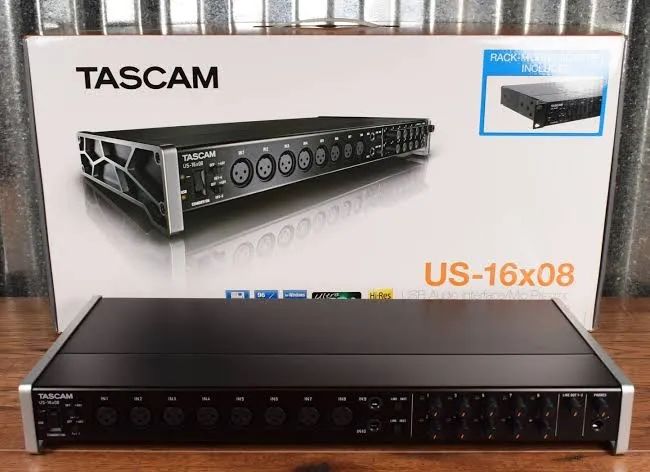 Vendo Interface de Áudio Tascam US-16x08! OPORTUNIDADE!!