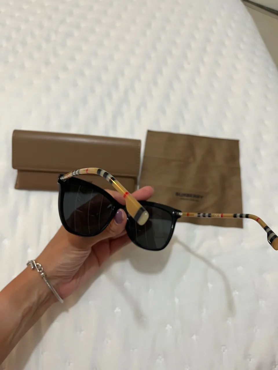 Óculos de sol Burberry novo - Foto 3