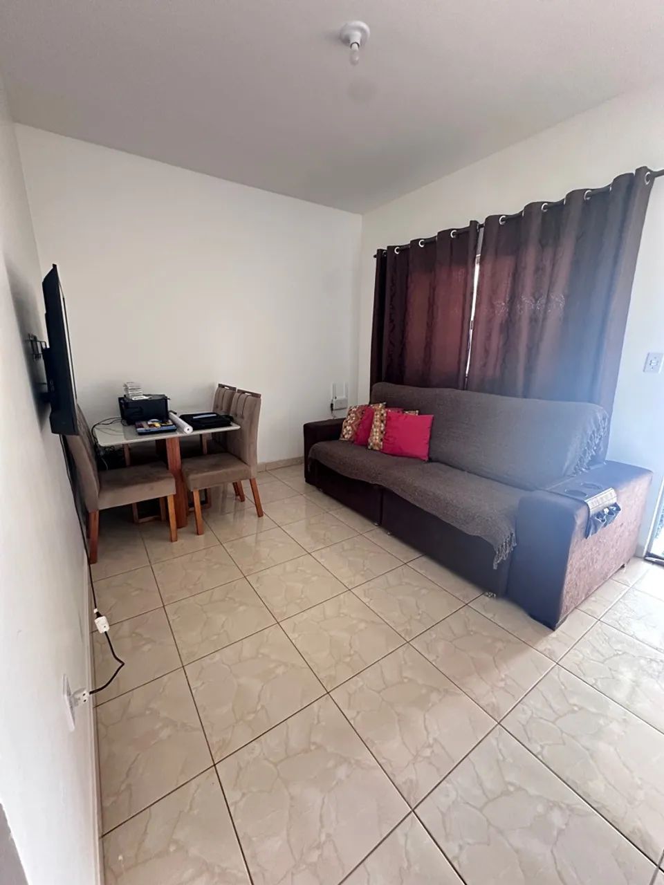 Casa ampla com parcela baixa - Foto 2