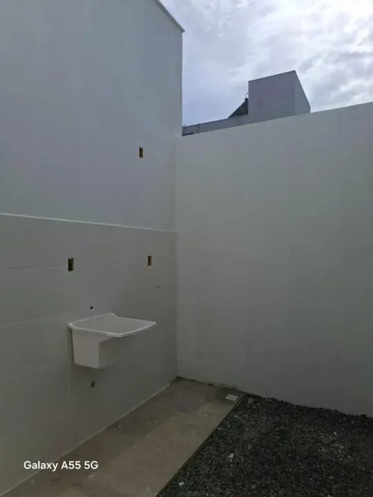 Geminado de 64m² na Penha: Conforto Moderno Perto da Praia e Parque - Foto 4