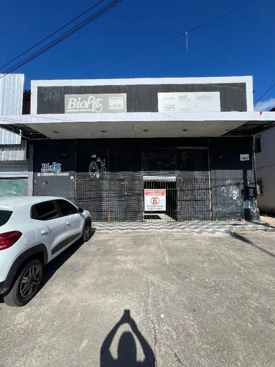 Galpão comercial na cidade dos funcionários