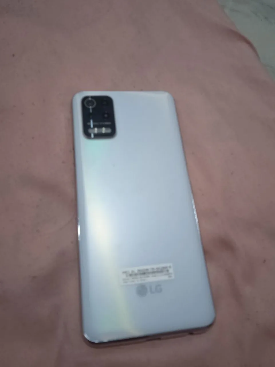 Lgk62+ novo na caixa por apenas 750