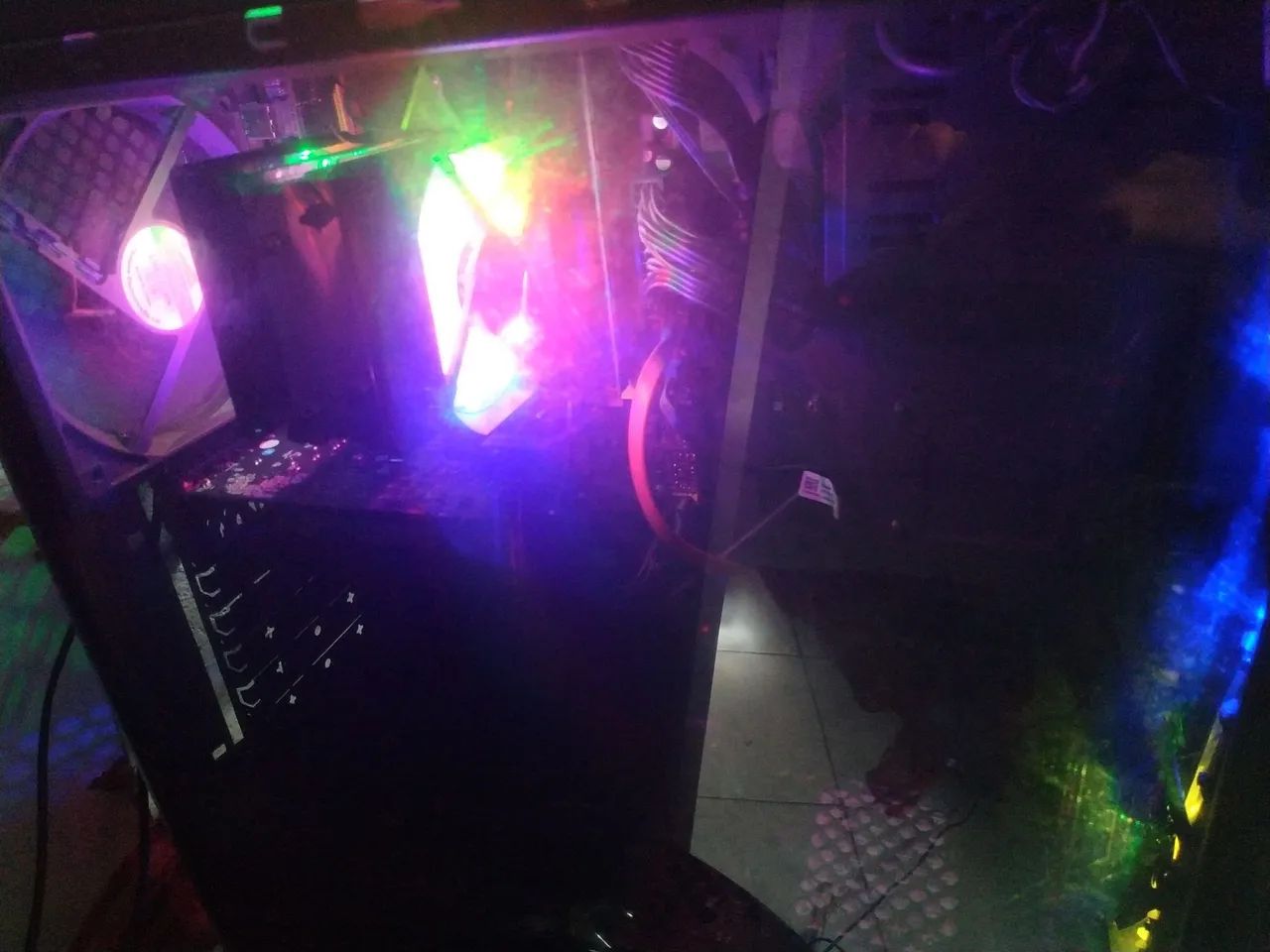 PC Gamer com Iluminação RGB