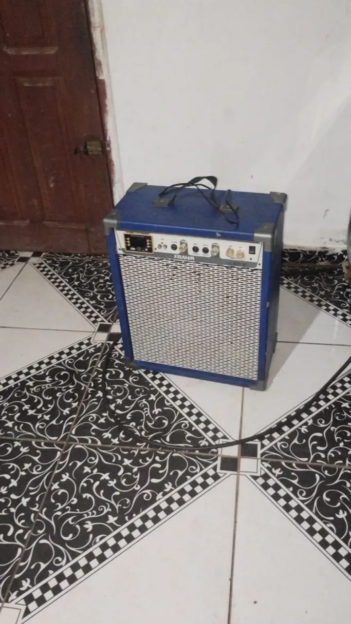 Amplificador de Guitarra FRAHM