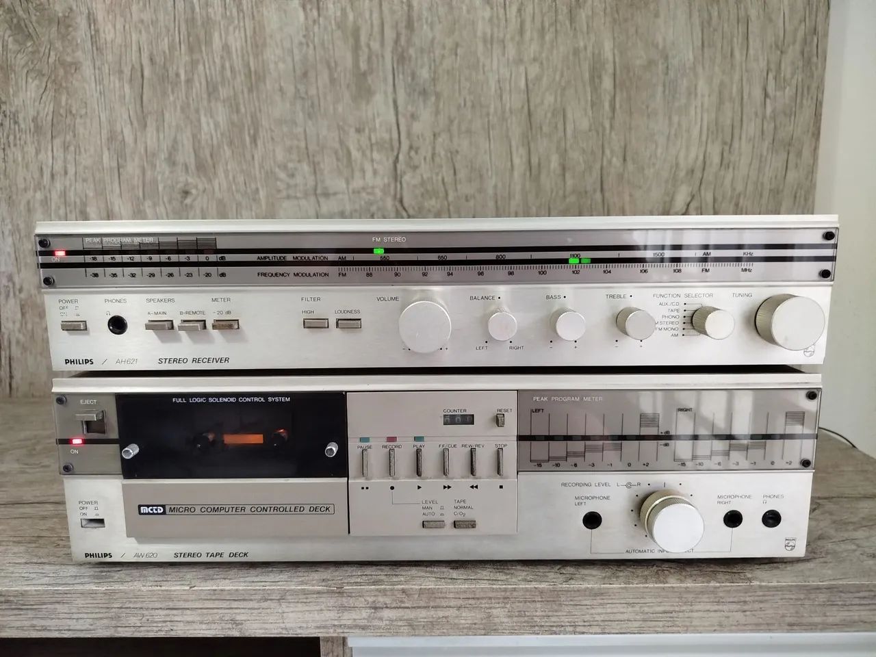 Receiver e tape deck Philips AH 621, N gradiente, polyvox, technics, marantz, sansui,