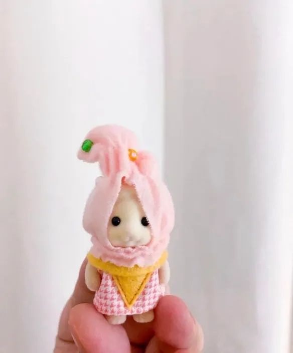Sylvanian families - Bebê ovelha sorvete