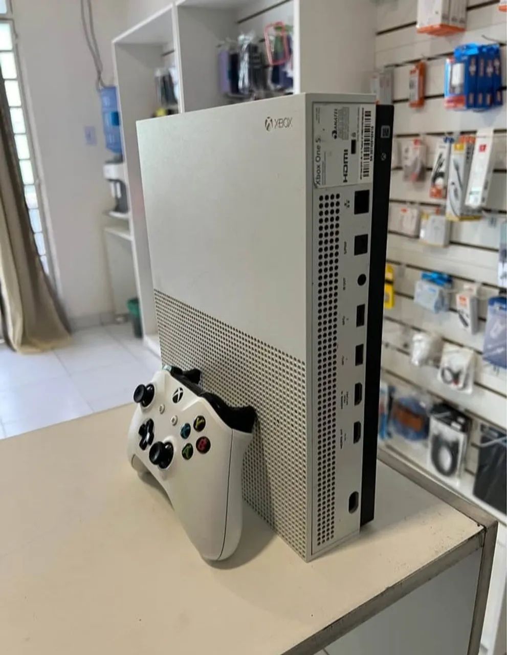 Xbox one S 1 TB  - Foto 2