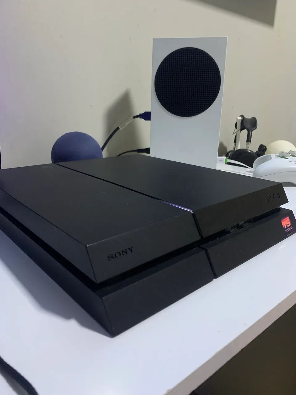 PS4