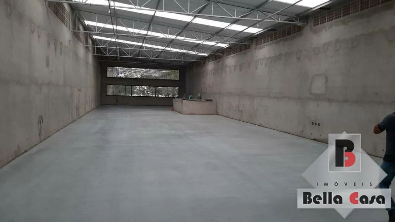 Galpão a venda Vila Carrão com entrada para container