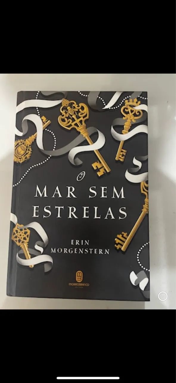 Livro Um Mar Sem Estrelas